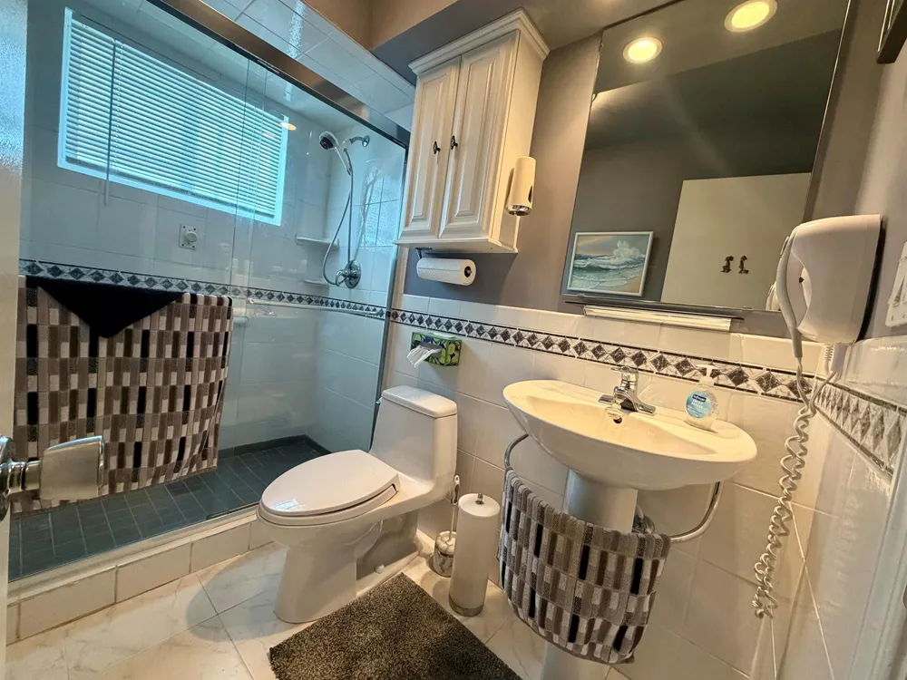 4927 NW 47th Terrace Tamarac, FL 33319