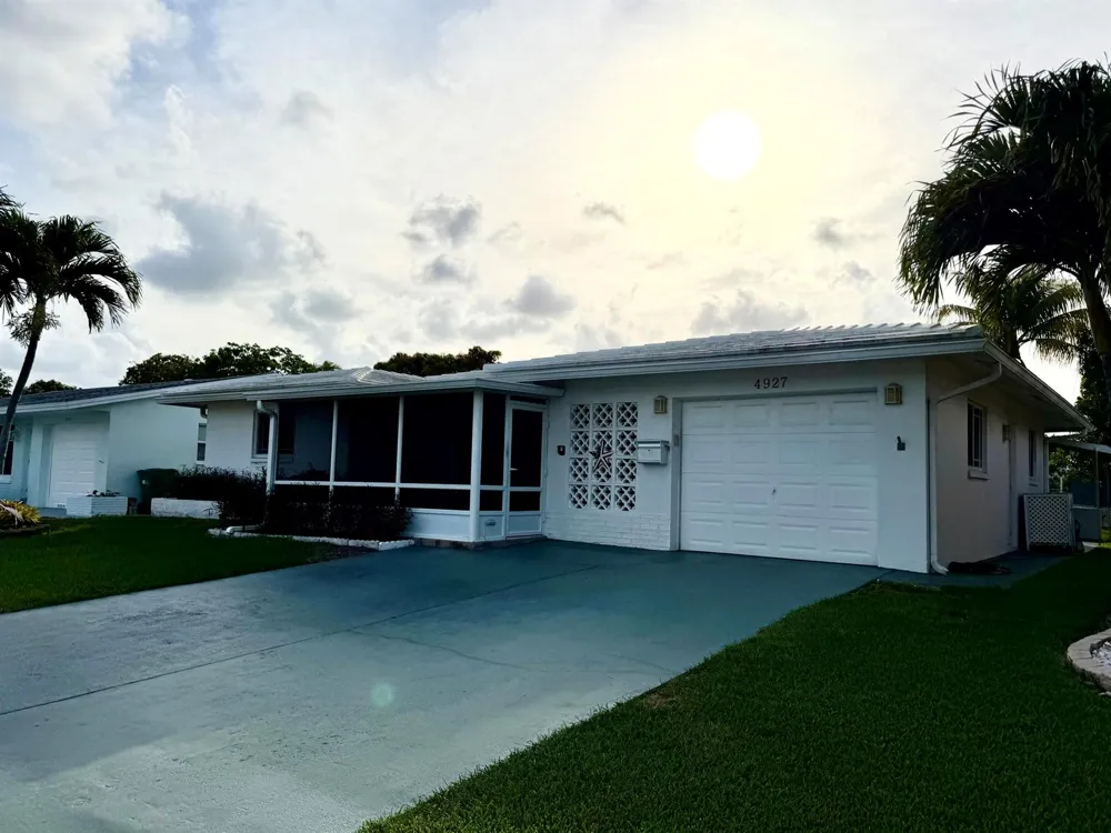 4927 NW 47th Terrace Tamarac, FL 33319