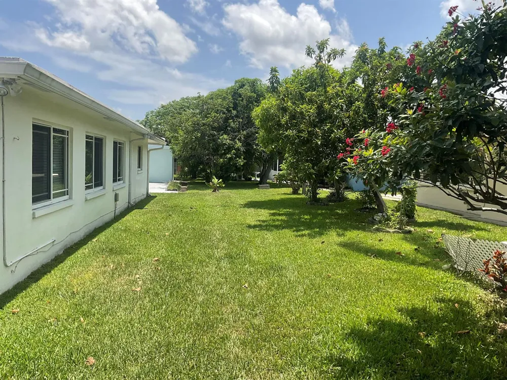 4927 NW 47th Terrace Tamarac, FL 33319