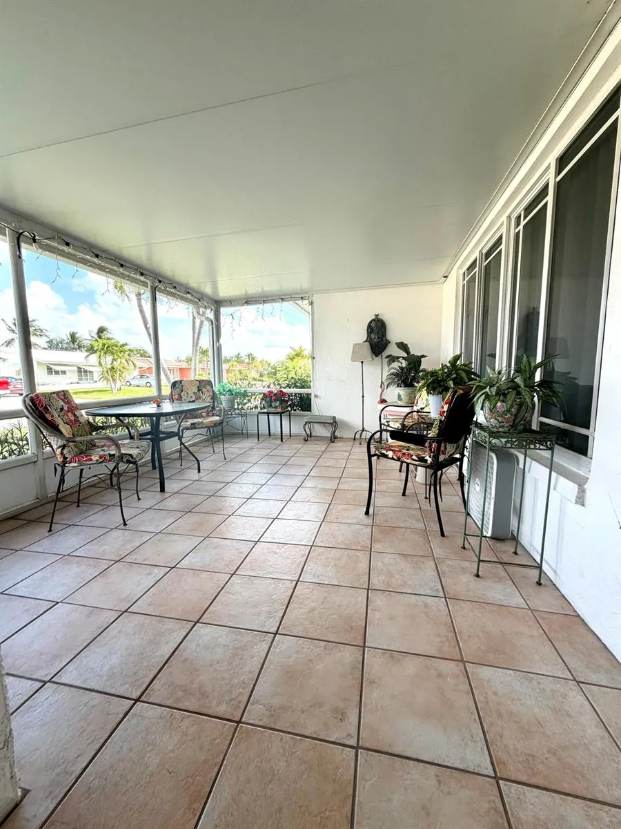 4927 NW 47th Terrace Tamarac, FL 33319