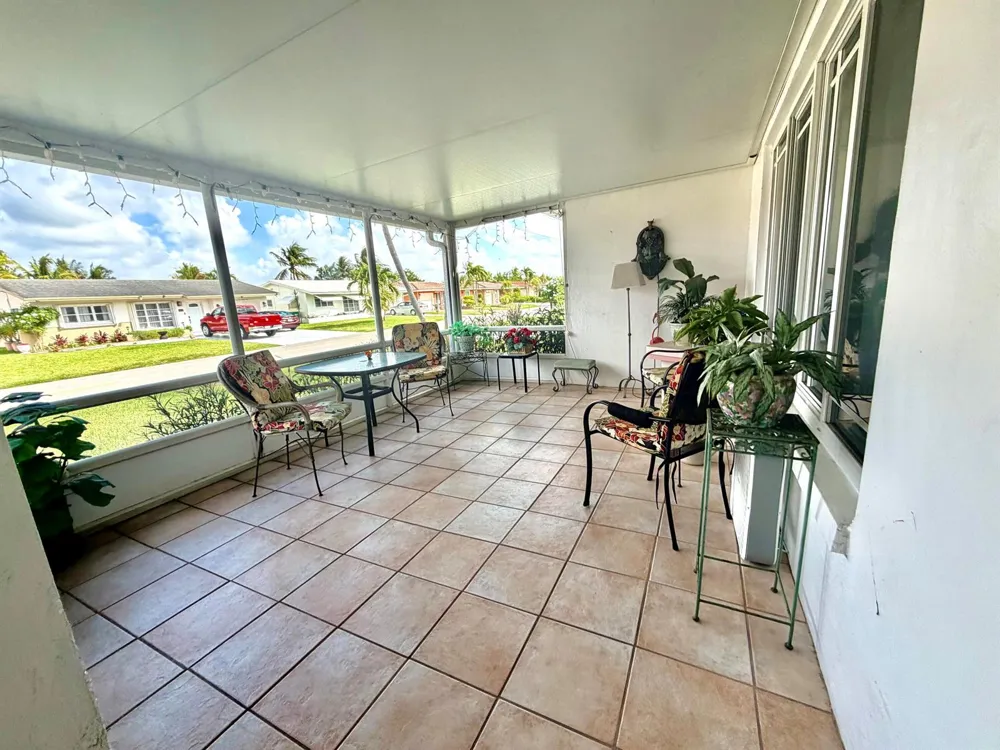 4927 NW 47th Terrace Tamarac, FL 33319