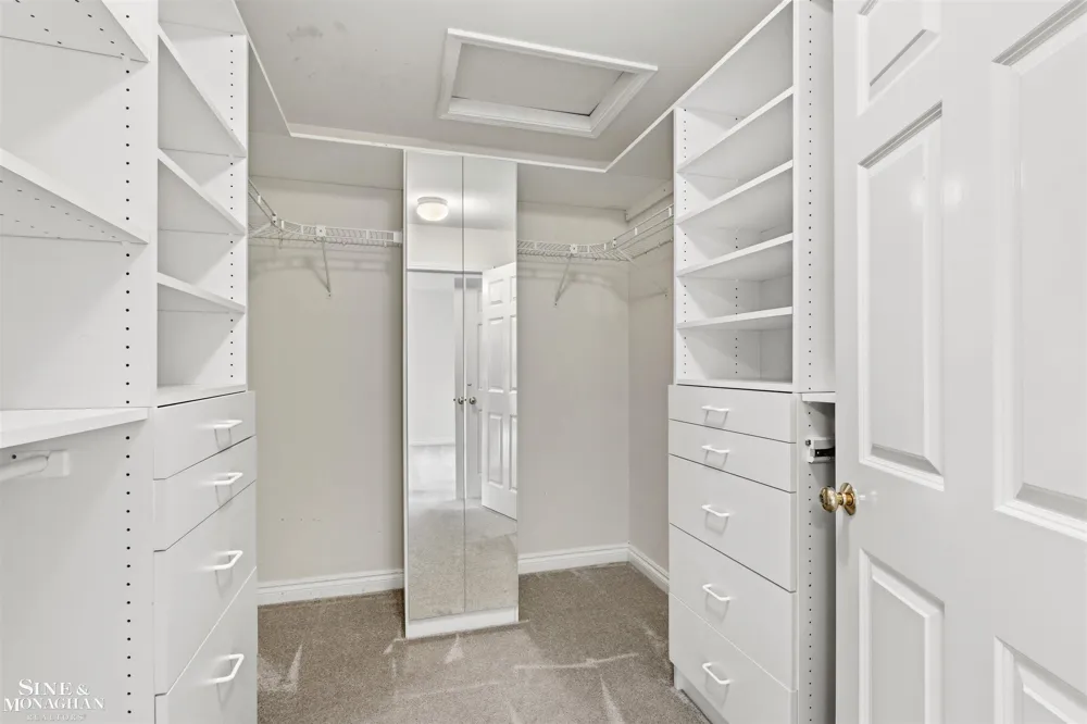 20675 Morningside Drive Grosse Pointe Woods City, MI 48236