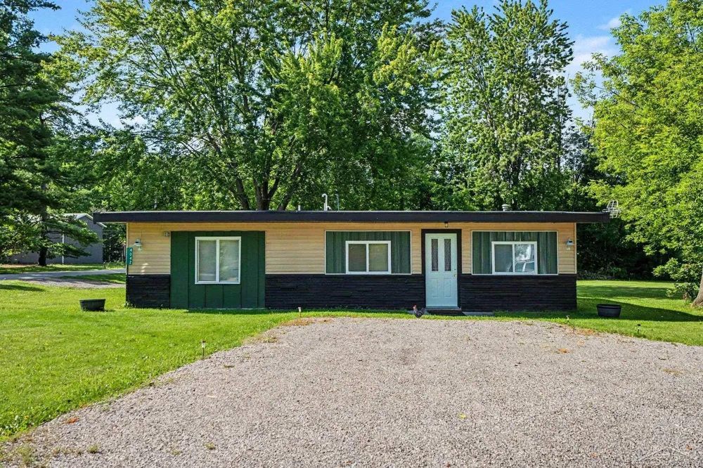 4042 S Oak Drive Billings Township, MI 48612