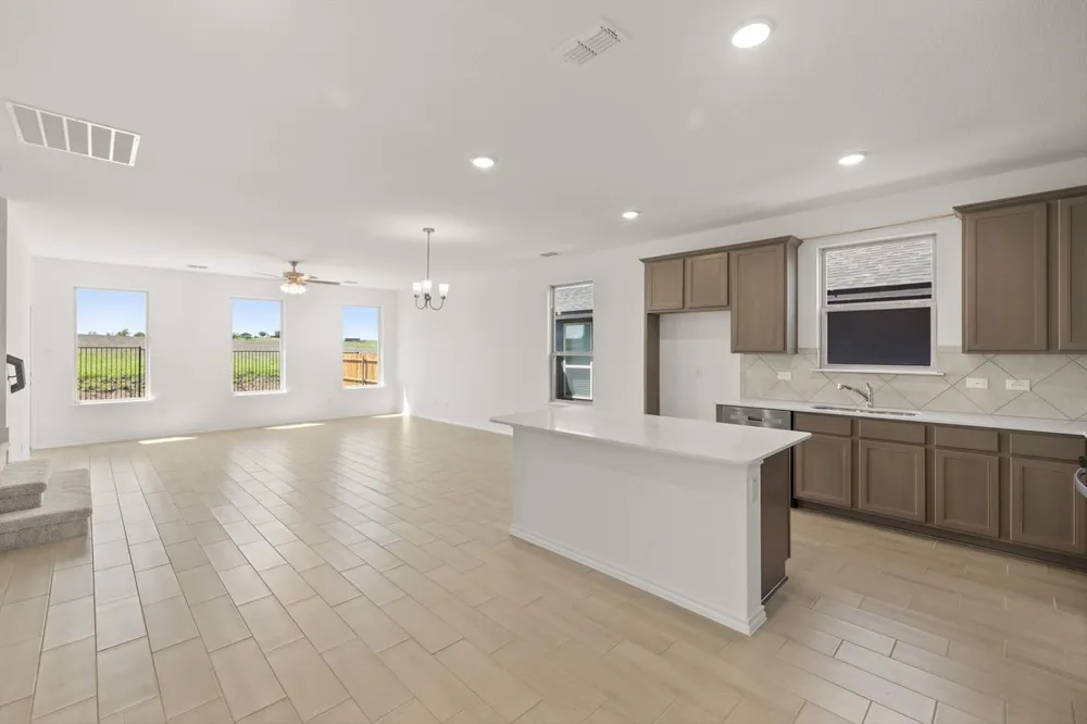 3115 Hawkview Drive Cleburne, TX 76031
