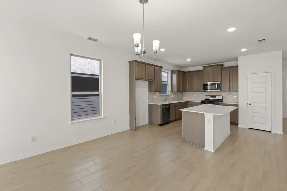 3115 Hawkview Drive Cleburne, TX 76031