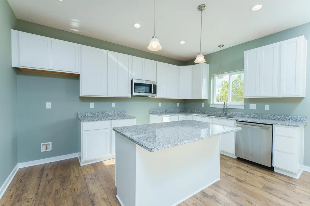 15277 Sherwood Lane Lansing, MI 48906