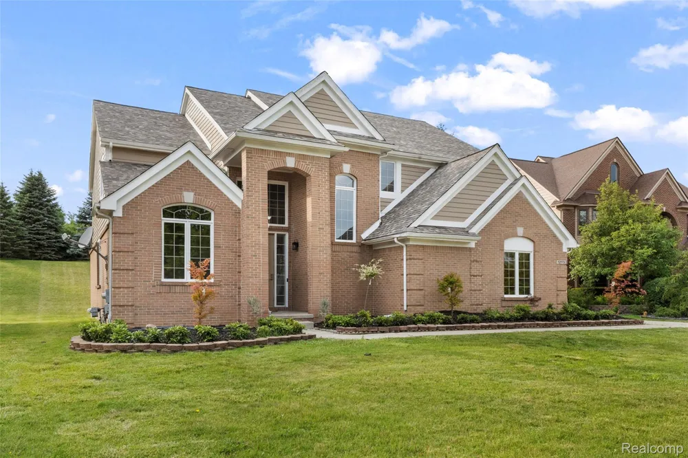 12173 Chandler Drive Plymouth Charter Township, MI 48170