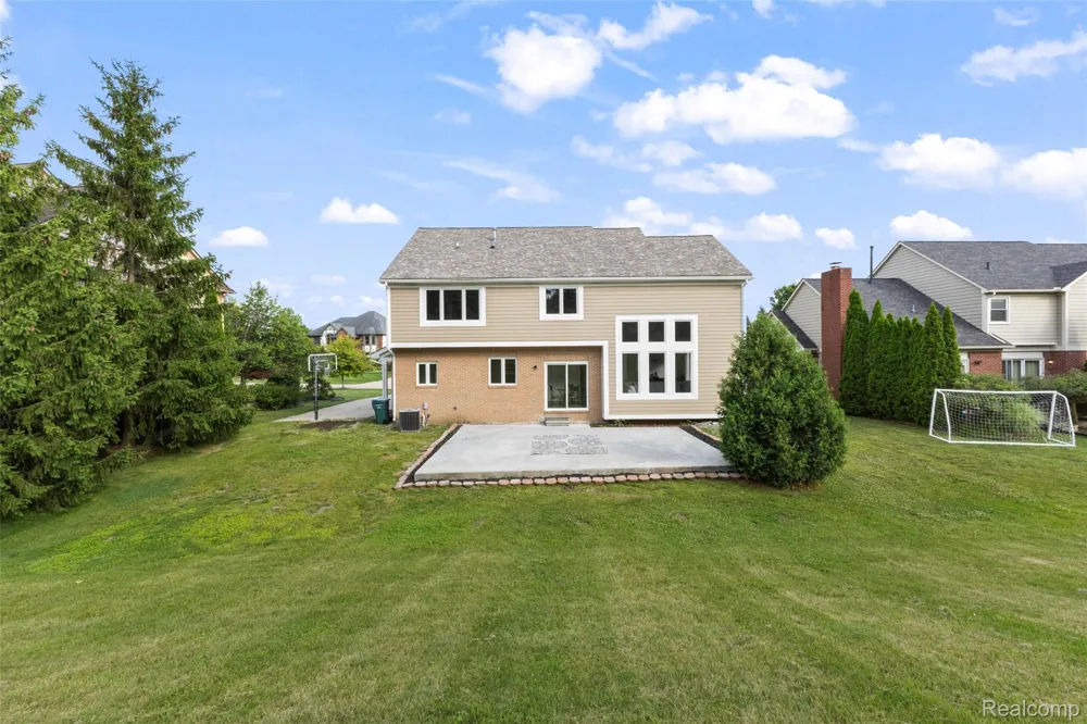 12173 Chandler Drive Plymouth Charter Township, MI 48170