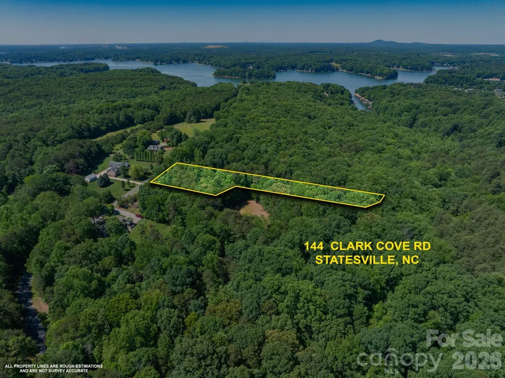 162 Clark Cove Road Statesville, NC 28677