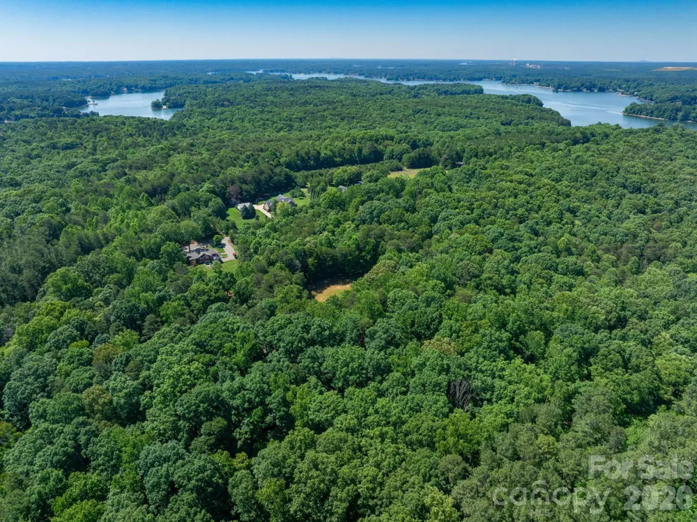 162 Clark Cove Road Statesville, NC 28677