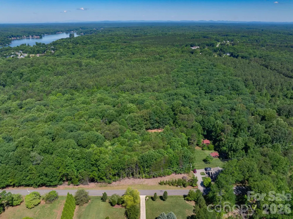 162 Clark Cove Road Statesville, NC 28677