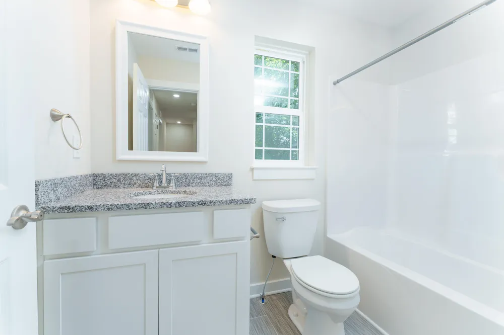 15317 Sherwood Lane Lansing, MI 48906