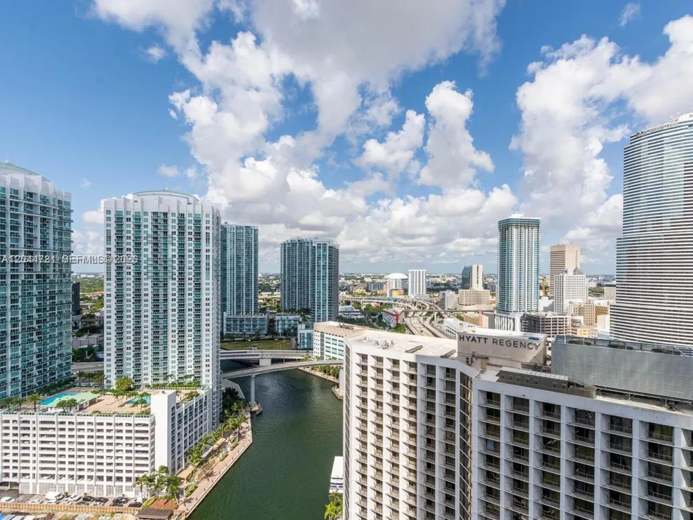 200 Biscayne Boulevard Way #3102 Miami, FL 33131