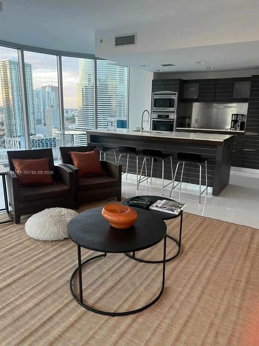 200 Biscayne Boulevard Way #3102 Miami, FL 33131