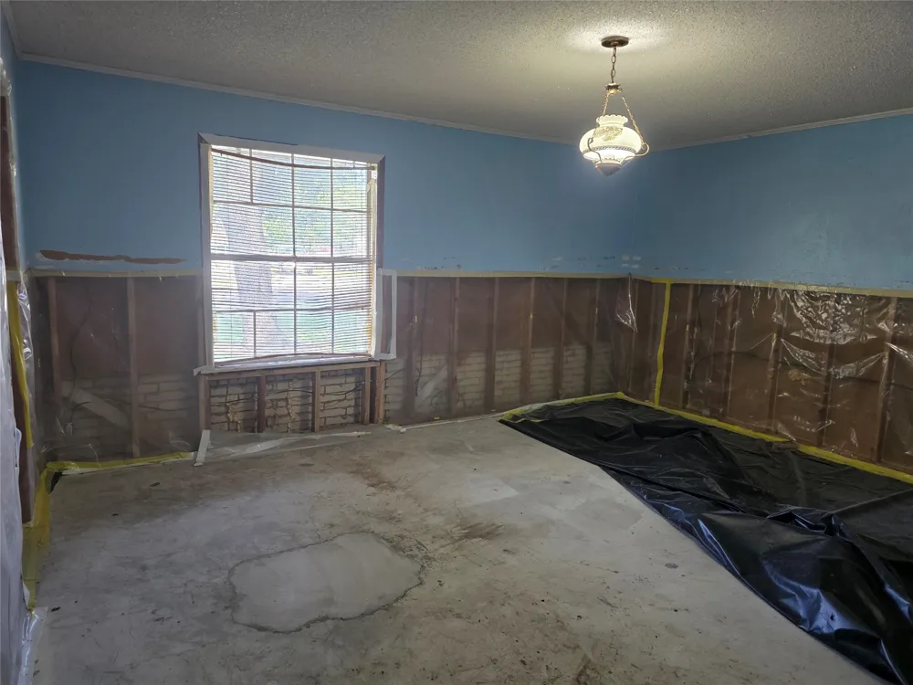204 Fordyce Street Barry, TX 75102