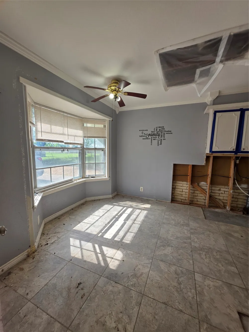 204 Fordyce Street Barry, TX 75102