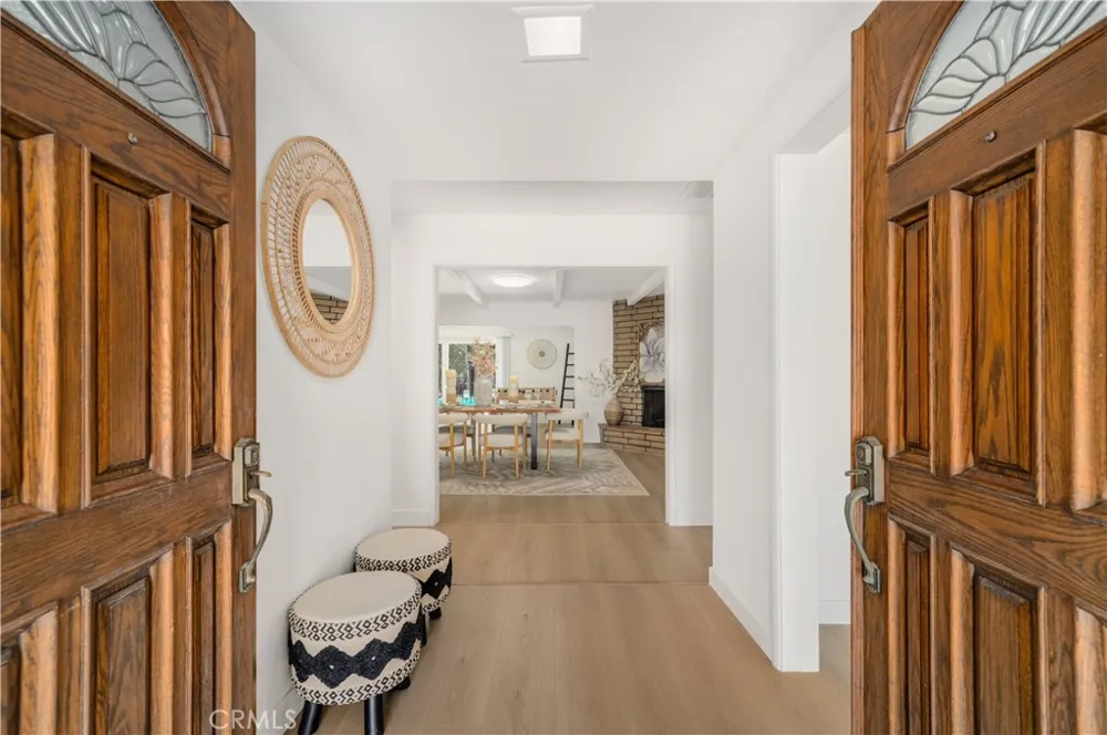 458 W Winnie Way Arcadia, CA 91007