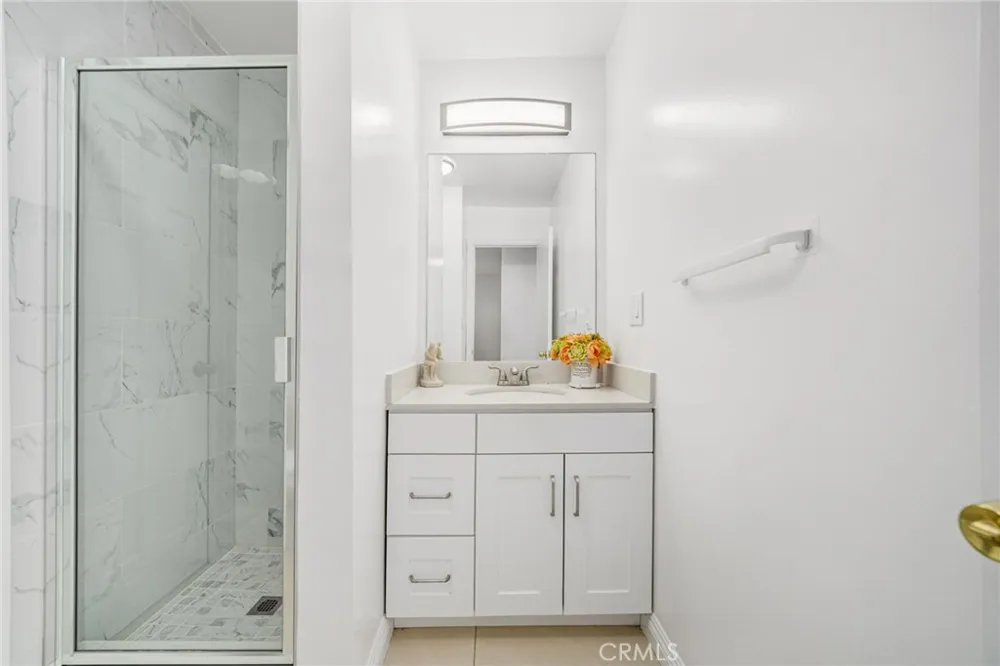 458 W Winnie Way Arcadia, CA 91007