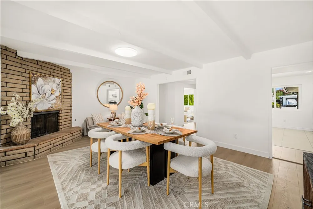 458 W Winnie Way Arcadia, CA 91007