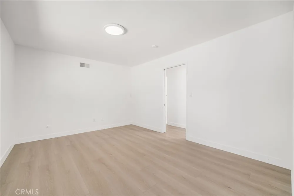458 W Winnie Way Arcadia, CA 91007