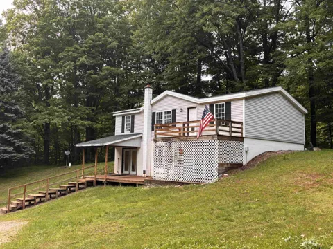 3865 Blueberry Lane