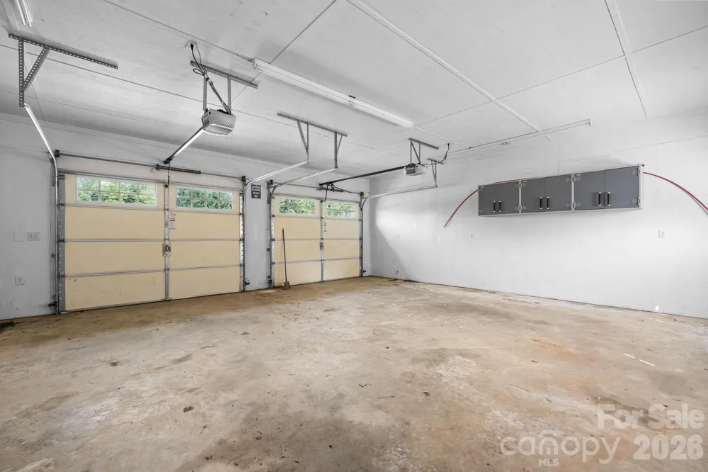 15 6th Em Street Marion, NC 28752