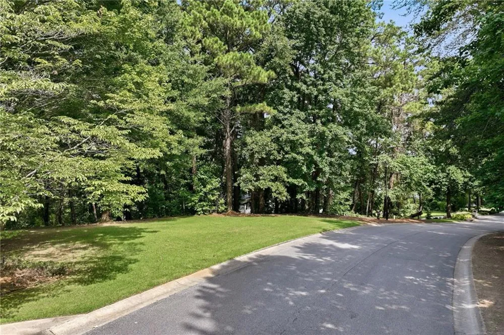 3274 Dunlap Drive Gainesville, GA 30506