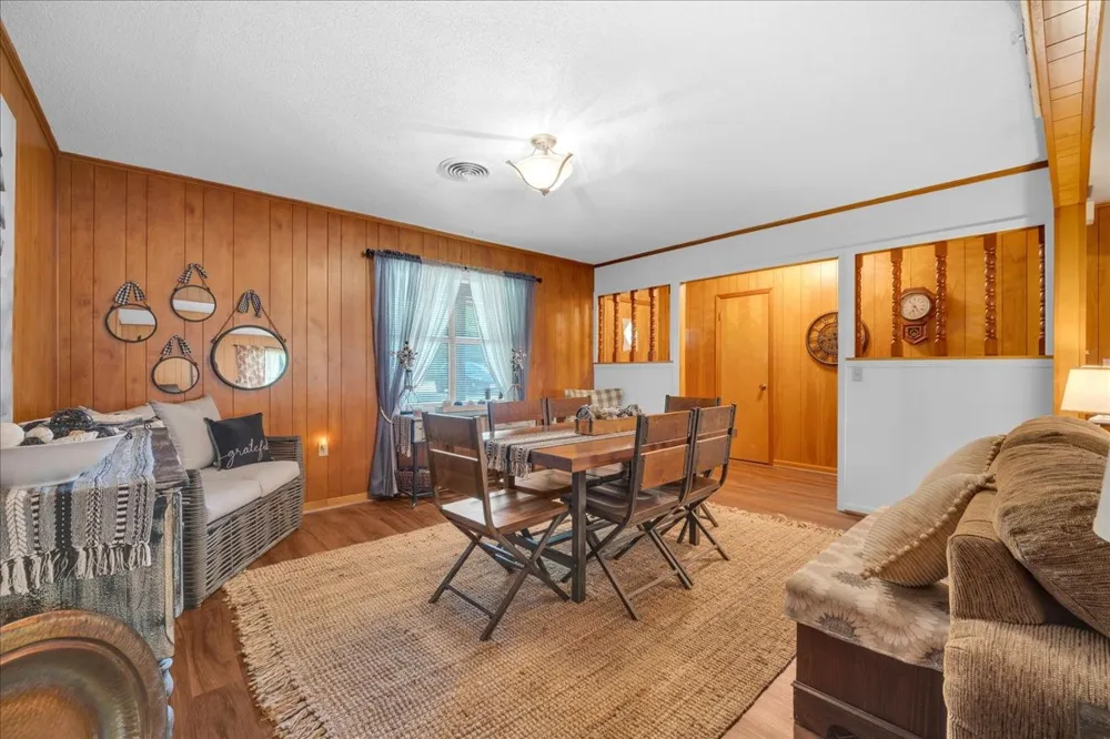 419 S Williams Street Hamilton, TX 76531