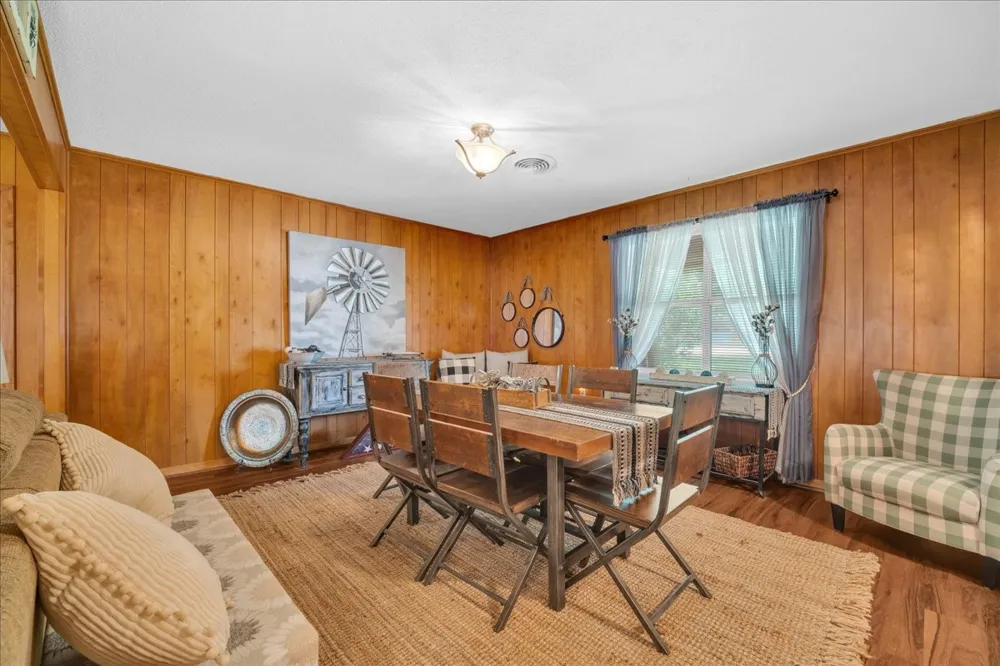 419 S Williams Street Hamilton, TX 76531