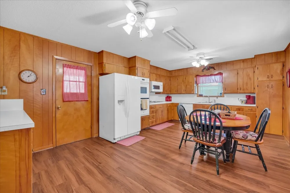 419 S Williams Street Hamilton, TX 76531
