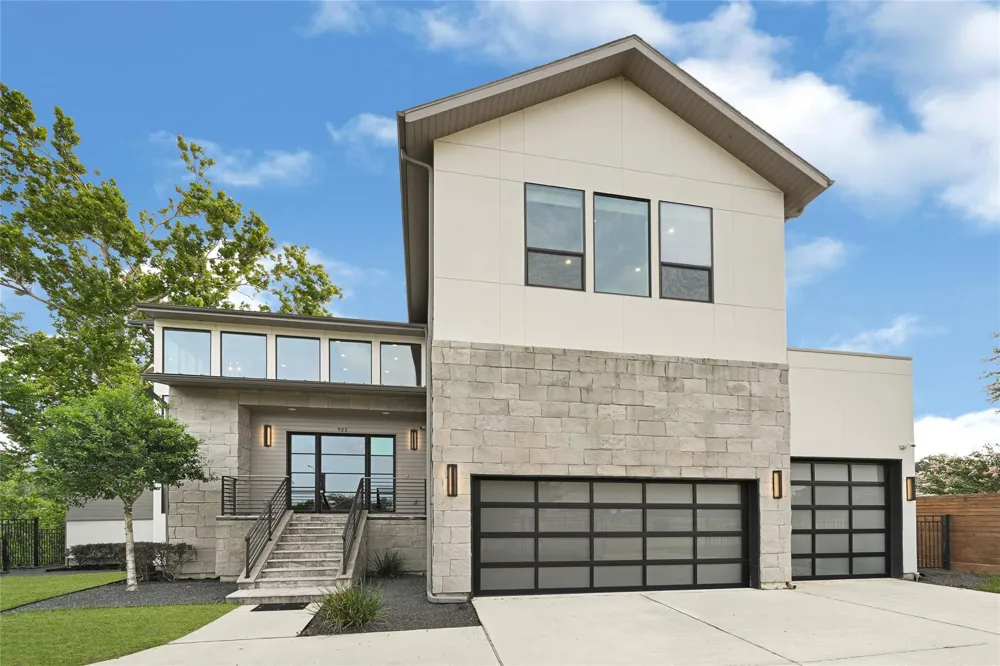 922 T C Jester Boulevard Houston, TX 77008