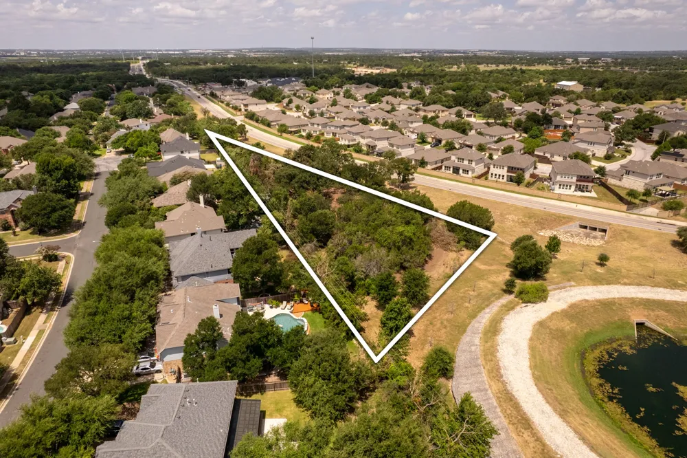 4770 E New Hope Drive Round Rock, TX 78681