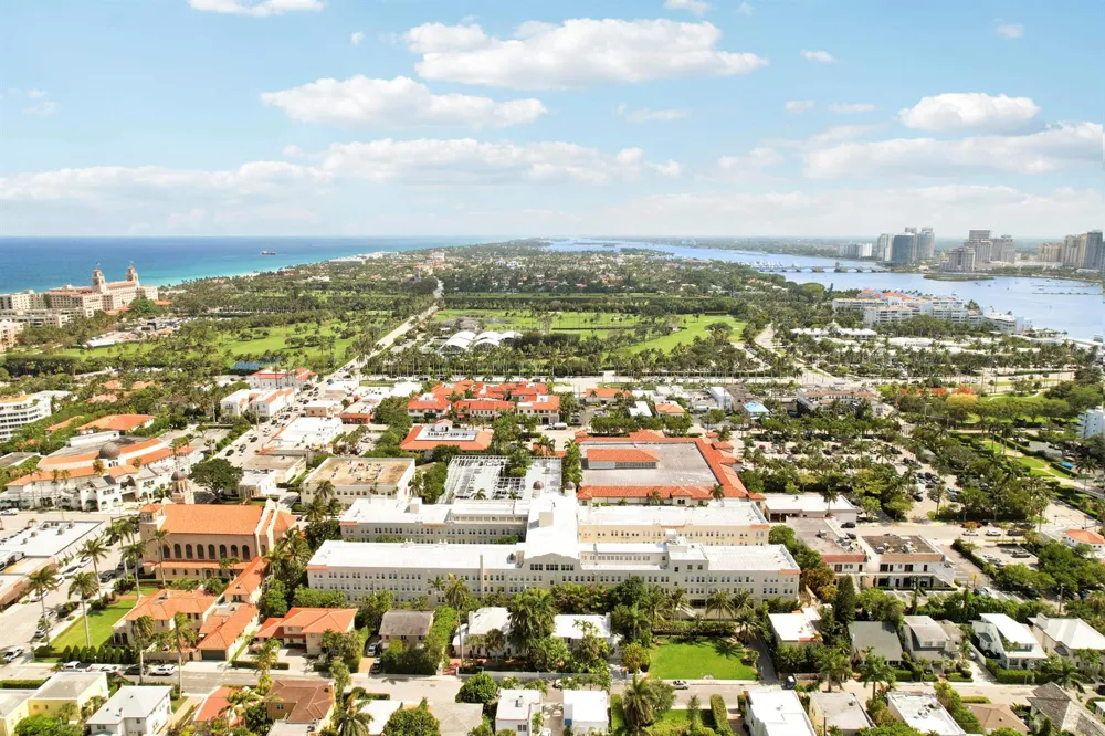 235 Sunrise Avenue #2011 Palm Beach, FL 33480