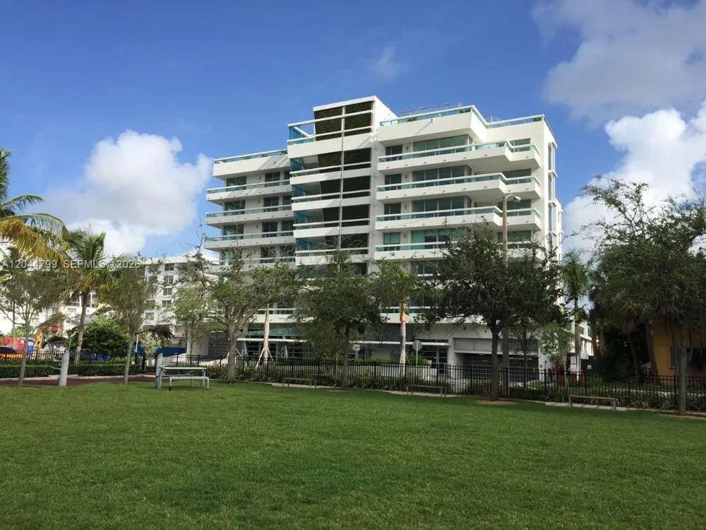 1025 92nd St #507 Bay Harbor Islands, FL 33154
