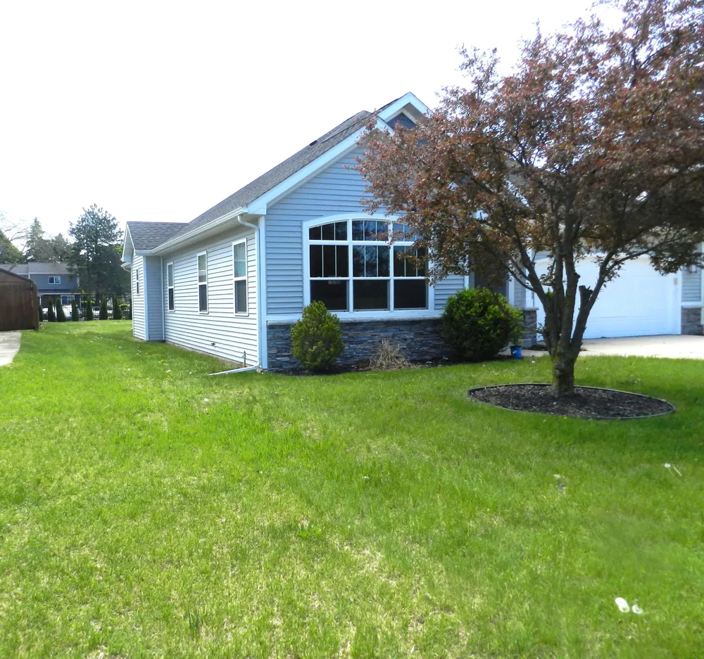210 Market Place Benton Harbor City, MI 49022