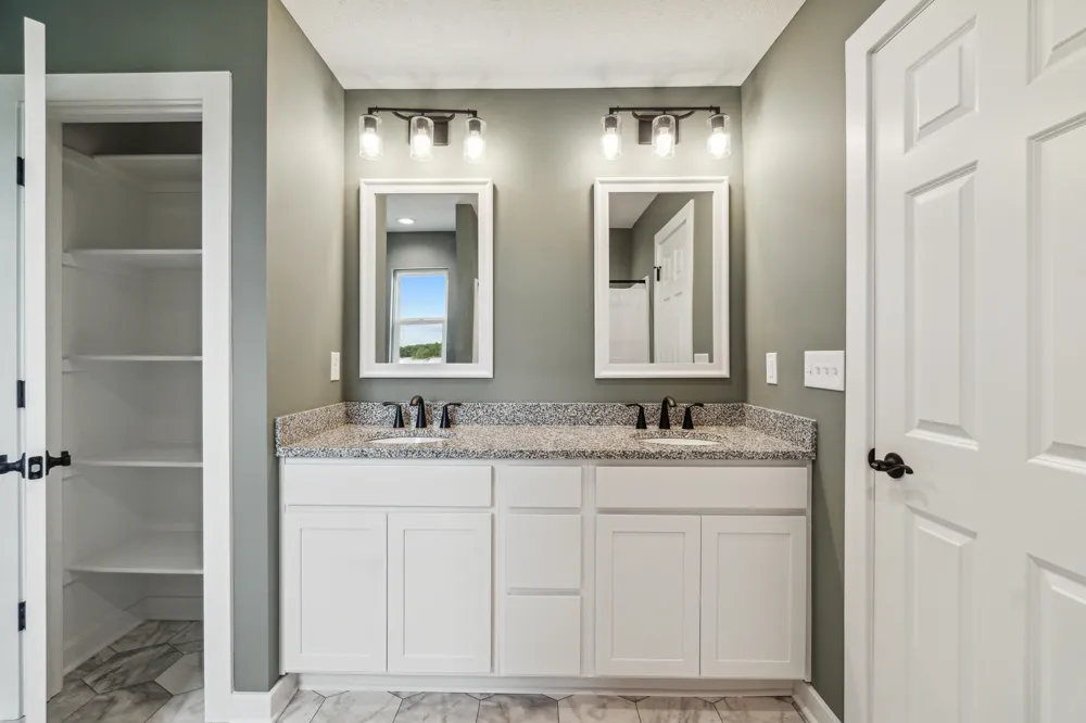 15312 Sherwood Lane Watertown Charter Township, MI 48906