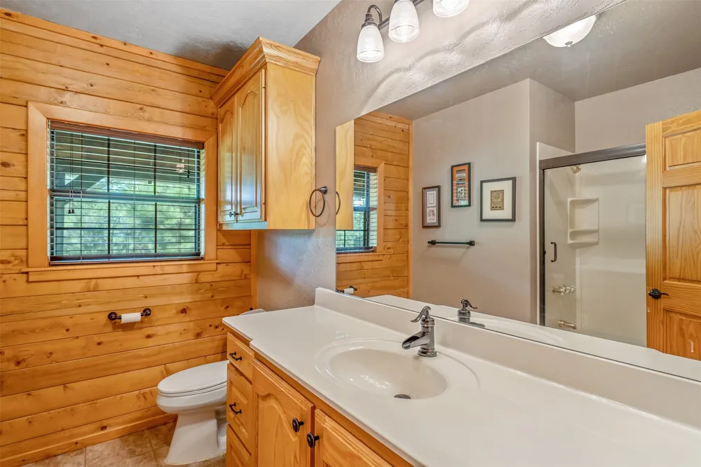 15753 COUNTY ROAD 223 Tyler, TX 75707