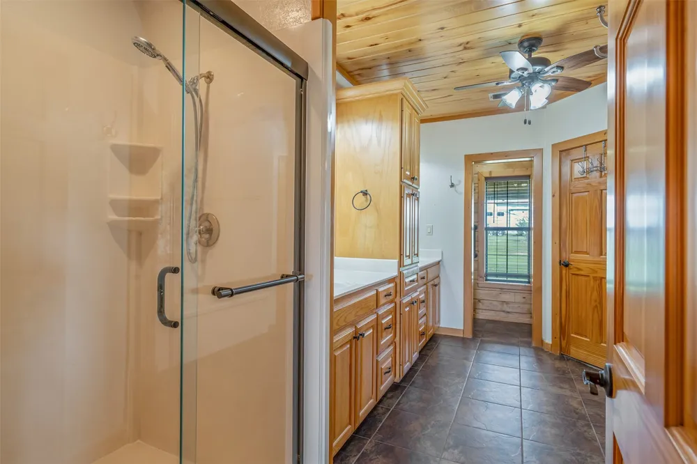 15753 COUNTY ROAD 223 Tyler, TX 75707