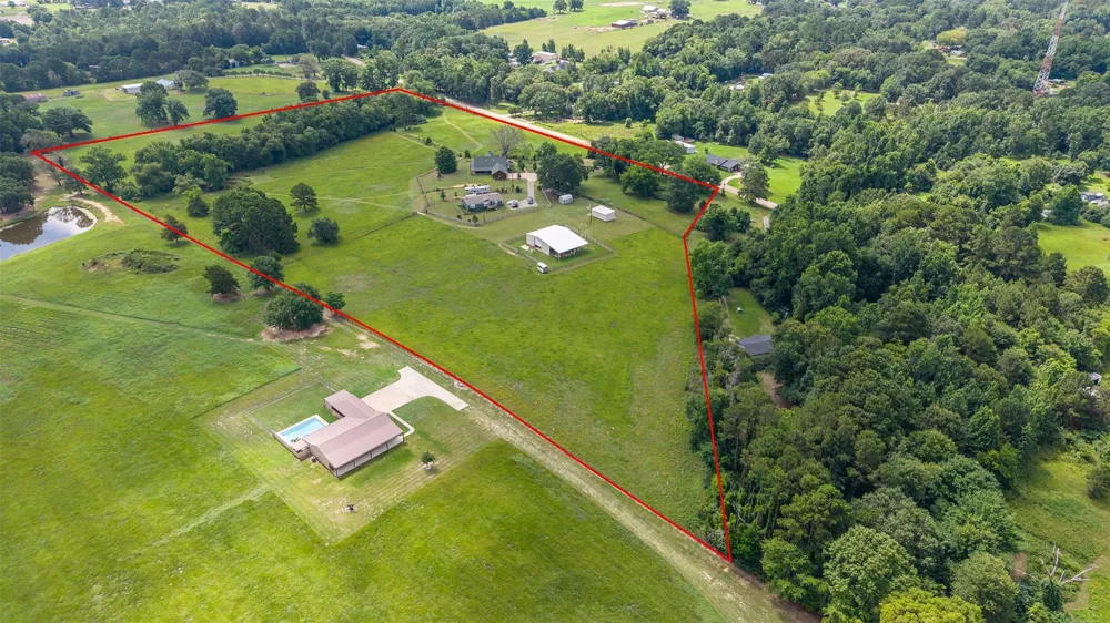 15753 COUNTY ROAD 223 Tyler, TX 75707