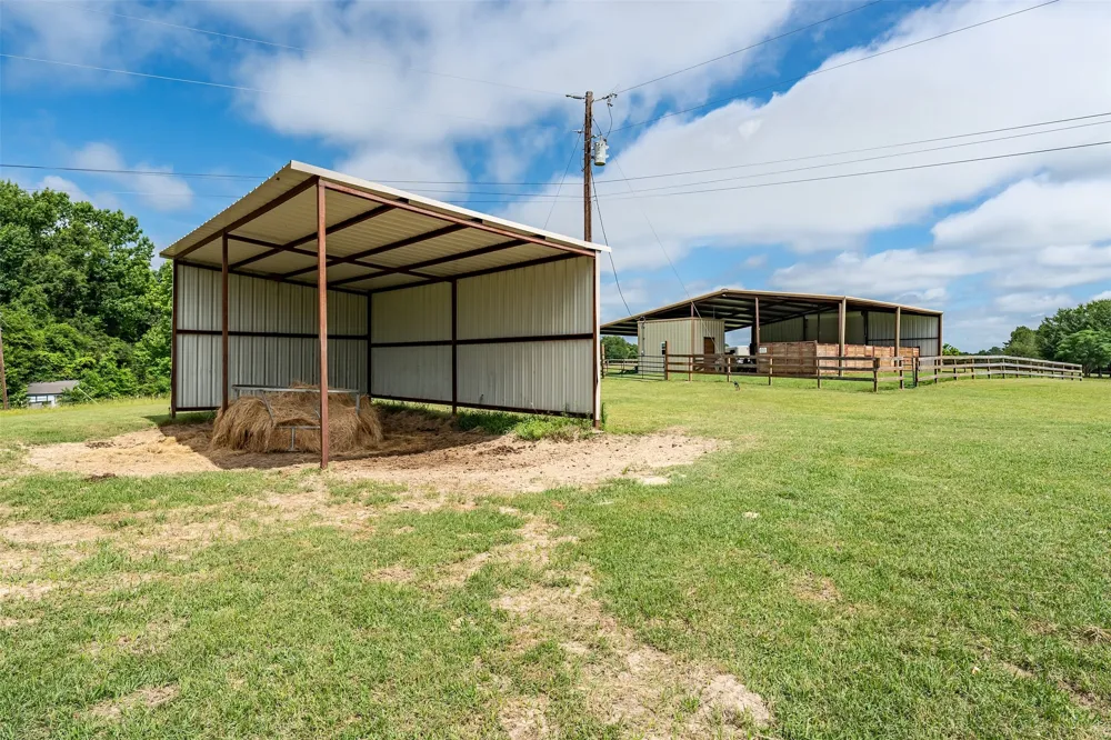 15753 COUNTY ROAD 223 Tyler, TX 75707