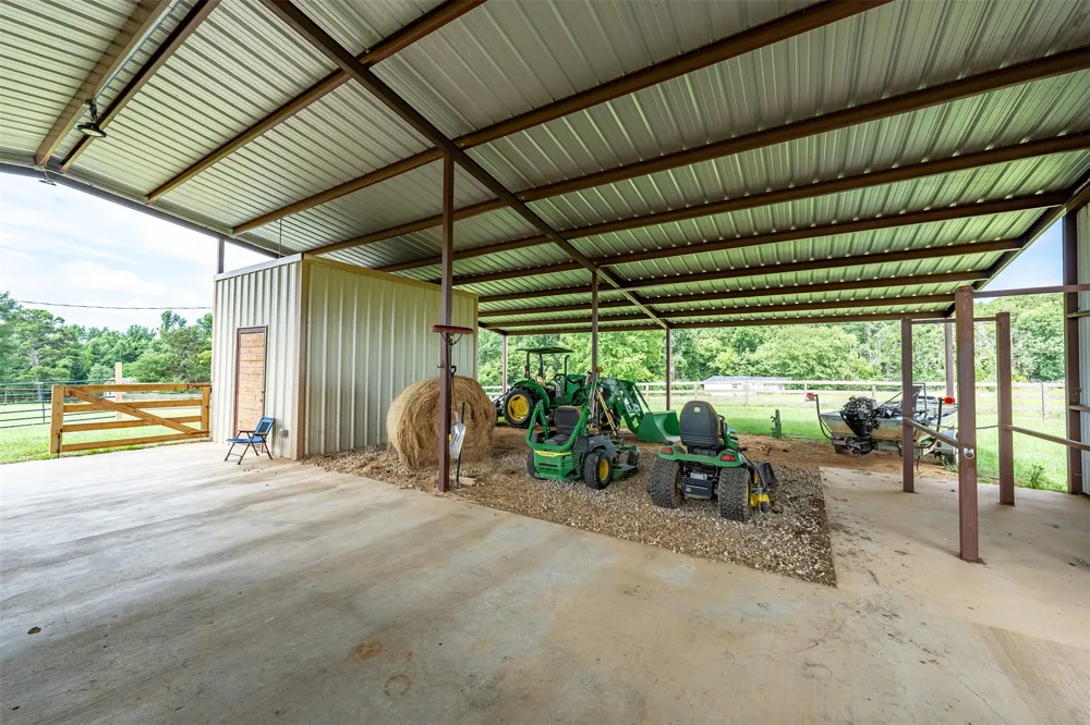 15753 COUNTY ROAD 223 Tyler, TX 75707