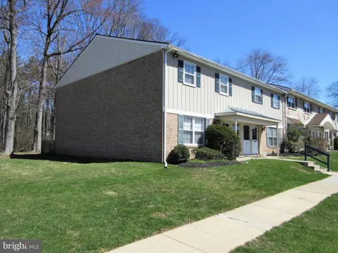 21 SHANNON DRIVE