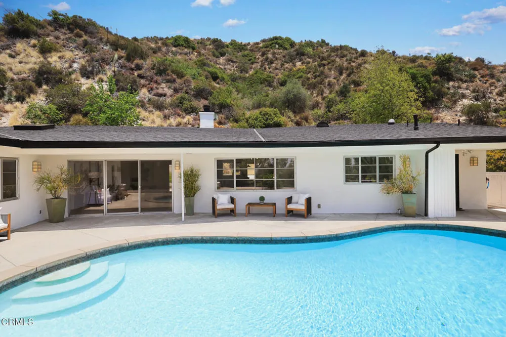 507 Venado Vista Drive La Canada Flintridge, CA 91011