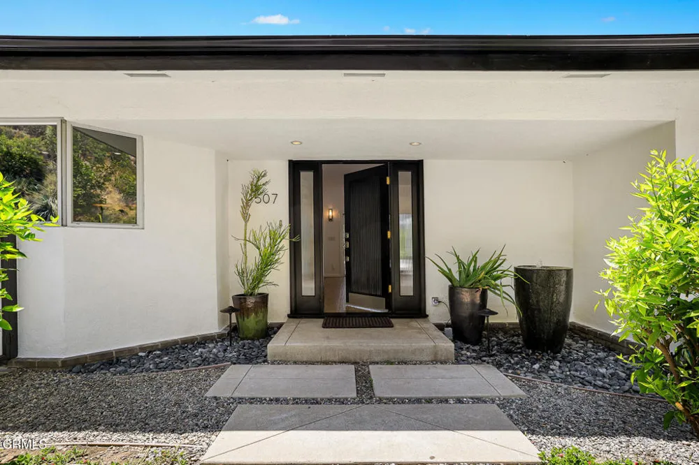 507 Venado Vista Drive La Canada Flintridge, CA 91011