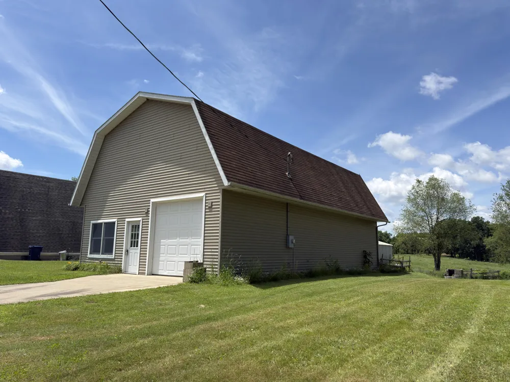 Fair Lake Drive Delton, MI 49046