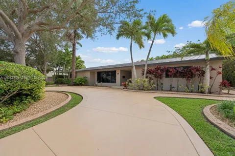 7430 SW 142nd Ter
