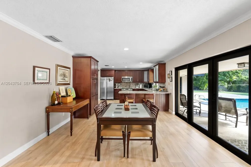 7430 SW 142nd Ter Palmetto Bay, FL 33158