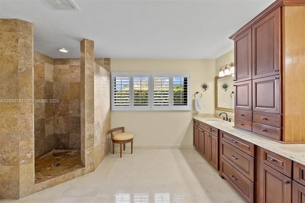 7430 SW 142nd Ter Palmetto Bay, FL 33158