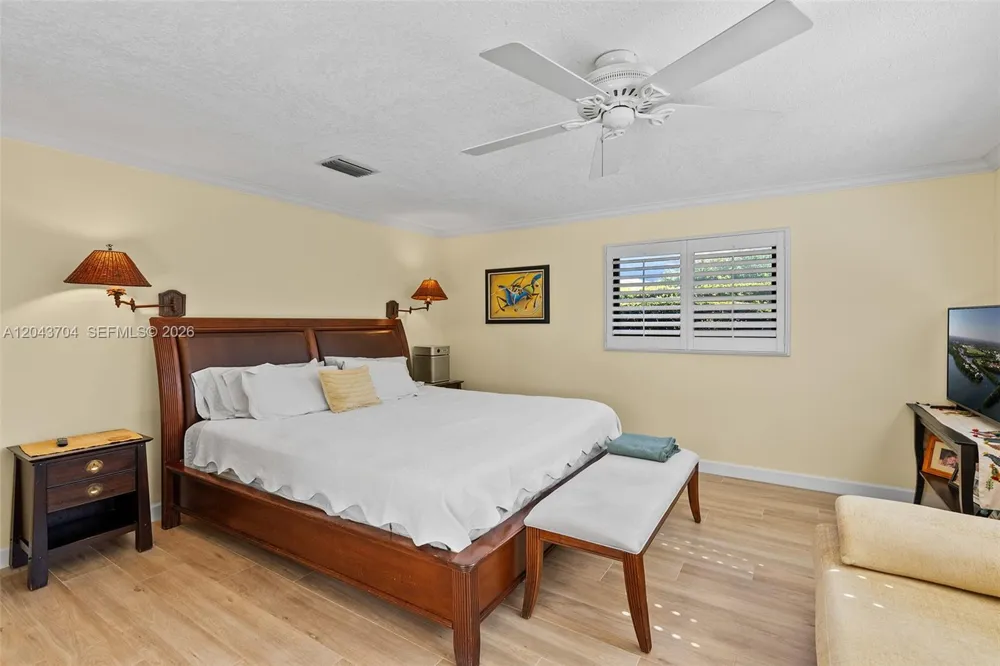 7430 SW 142nd Ter Palmetto Bay, FL 33158