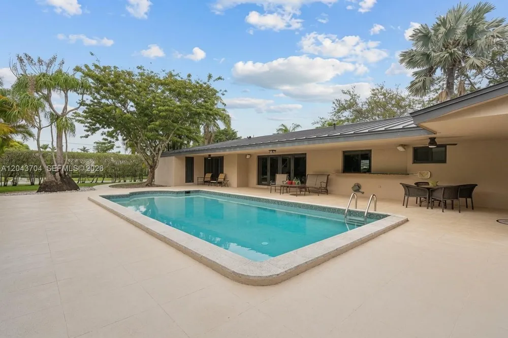 7430 SW 142nd Ter Palmetto Bay, FL 33158